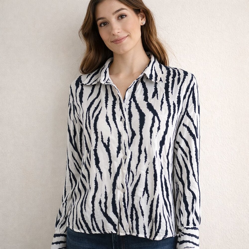 Rafaella 100% Silk Zebra Print Button Up Shirt Size 12 Black‎ White Y2K Chic